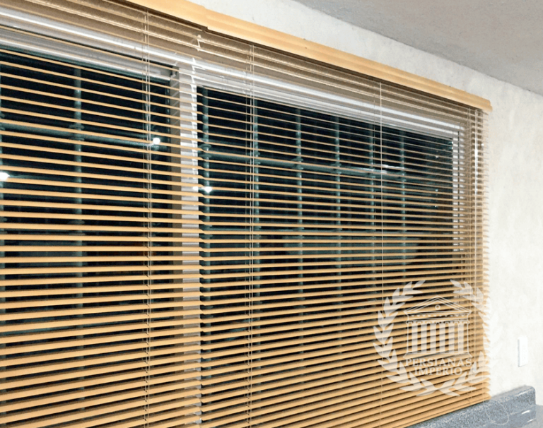 Persianas Horizontales de Aluminio o Madera